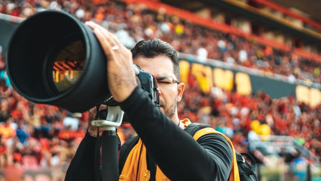 sports photography lens